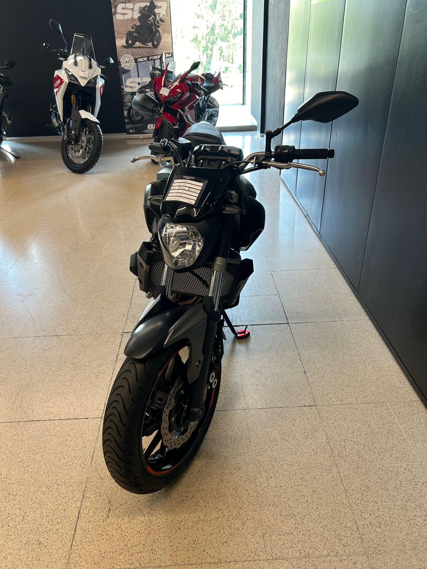 Yamaha MT-07 ABS (2014 – 16)