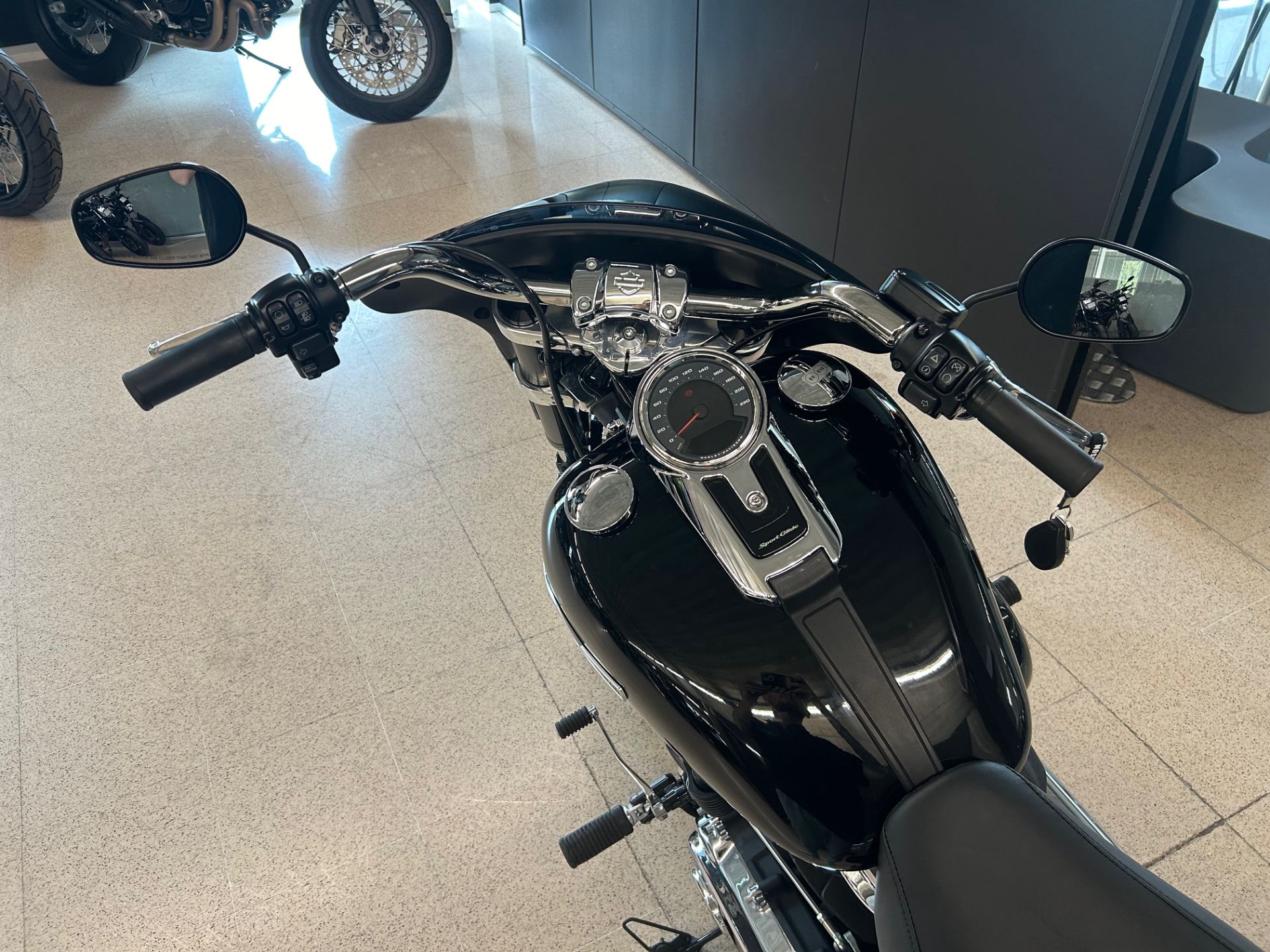 Harley-Davidson 107 Sport Glide (2018 – 20)