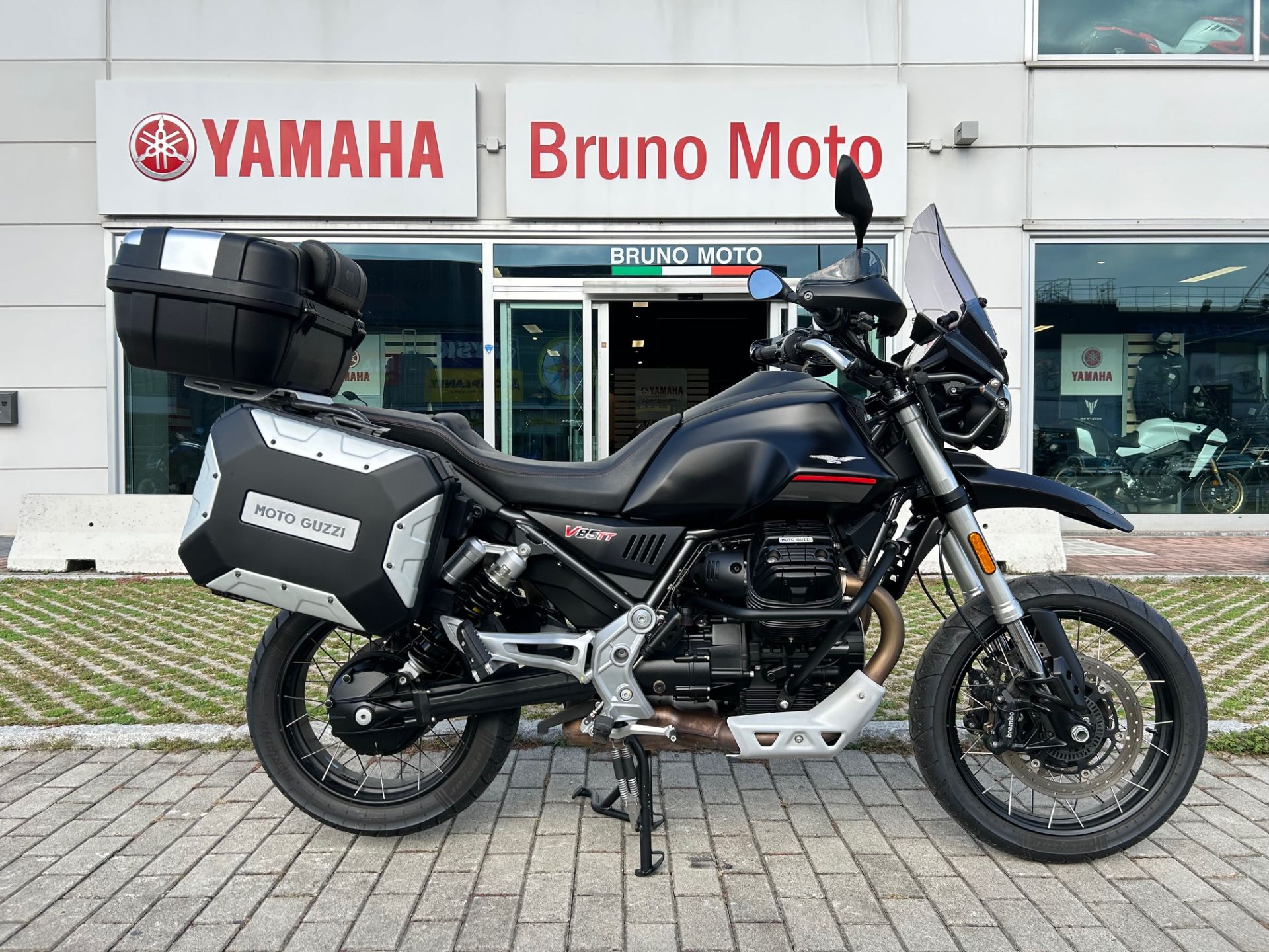 Moto Guzzi V85 TT (2021 – 23)